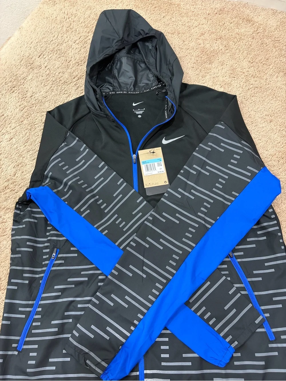 Nike Men’s Running Black & Blue Hooded Performance Jacket